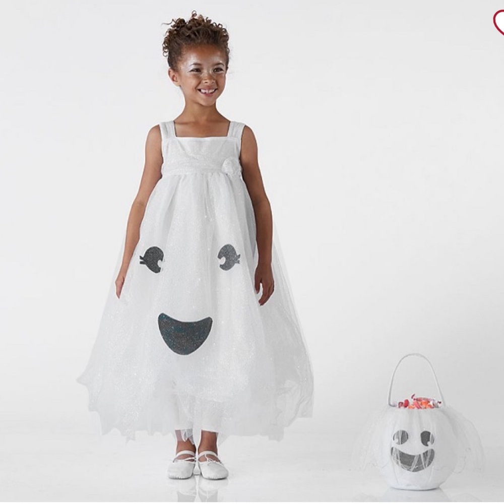 Set of 2 pottery barn kids ghost costumes size 4-6y